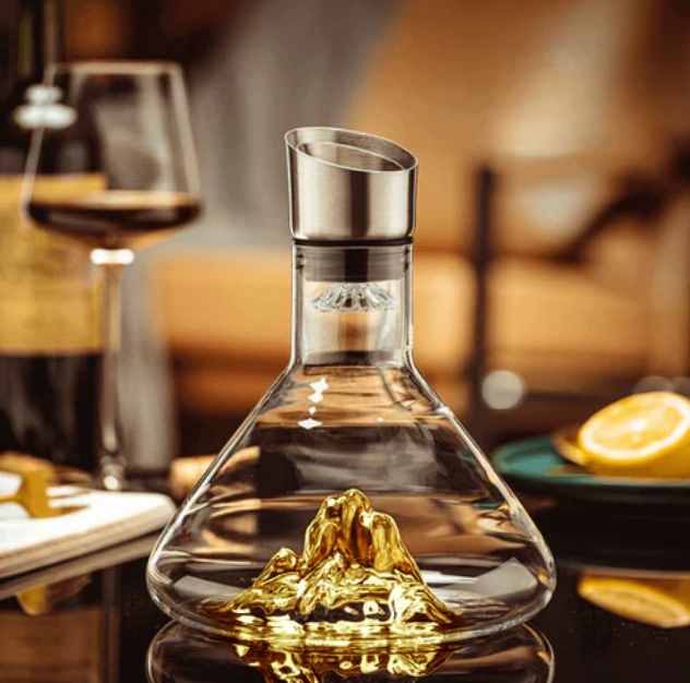 WINE DECANTER